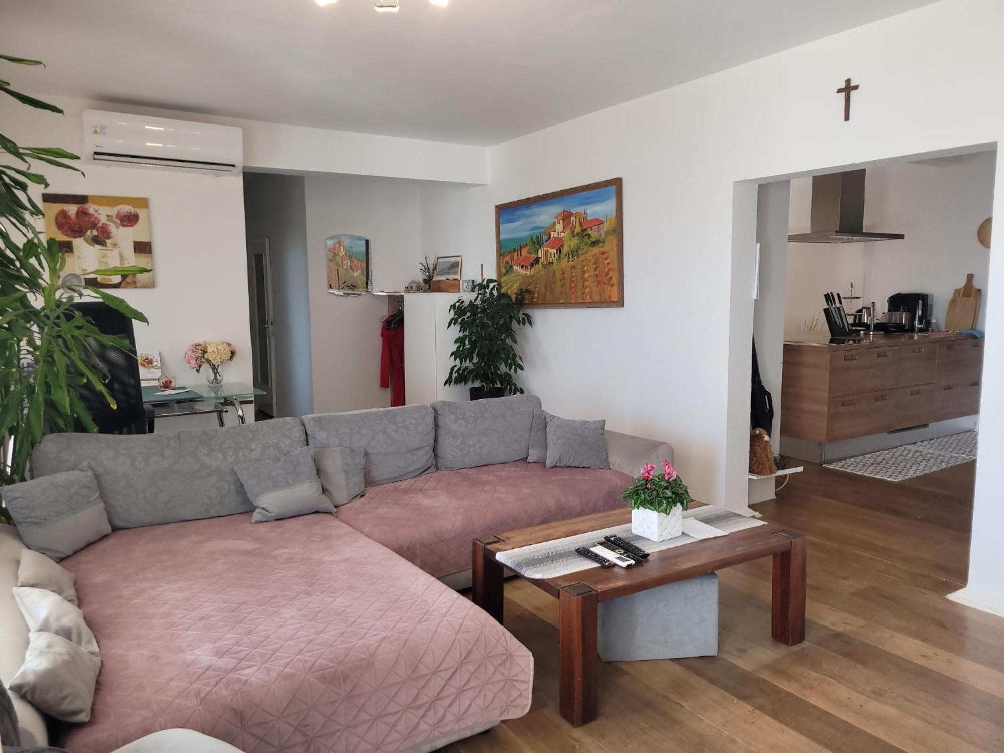 Apartments Chiara Mit Meerblick Und Pool Und Jacuzzi Lovran Eksteriør billede